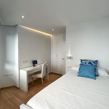 Coqueto Con Garaje Apartamento *