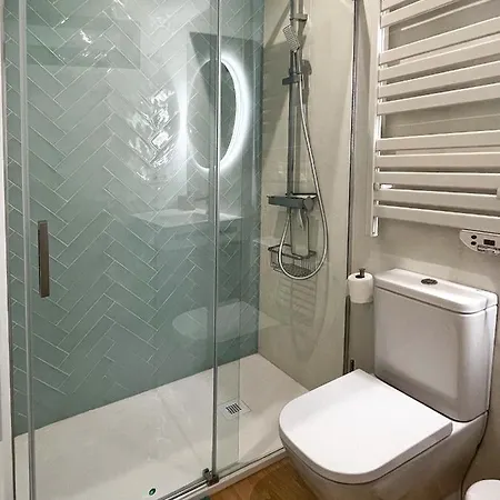 Apartamento Coqueto Con Garaje