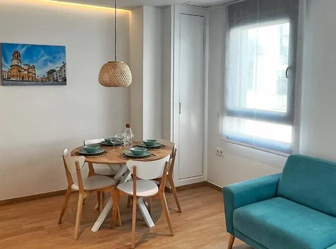 Coqueto Con Garaje 科尼尔-德拉弗龙特拉